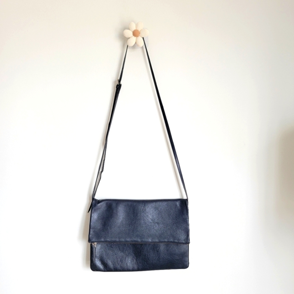 Everlane Black Crossbody Bag